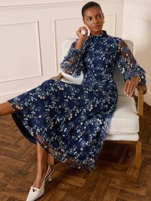 Lilora 女款優雅刺繡網紗洋裝，高端時尚，通勤晚餐雞尾酒會、日常休閒、外出、婚禮，秋季海軍藍花卉 - 藏蓝色 - 查看 4