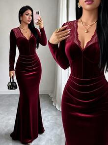 Elenzga Faux Pearl Beaded Plunging Neck Mermaid Hem Velvet Dress - Burgundy - View 1