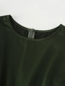 Franclia Women's Short Dress With High Neck, Satin Satin Sleeves, Bodycon Hem And Contrast Lace - Green - View 6