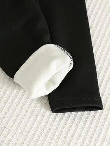 SHEIN Kids Young Boy Solid Black Fleece Lined Comfortable Minimalist Crew Neck Long Sleeve Long Pants Base Layer 2pcs Set Autumn/Winter,Y2k,Holiday,Birthday - Black - View 5