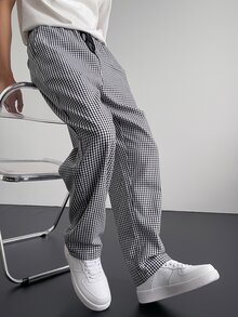 Manfinity Hypemode Celana Kasual Pria Motif Kotak-kotak dengan Tali Serut di Pinggang, Celana Panjang Lurus untuk Liburan, Celana Blok Warna, Hadiah untuk Suami, Pacar, Musim Gugur - Hitam dan Putih - View 1