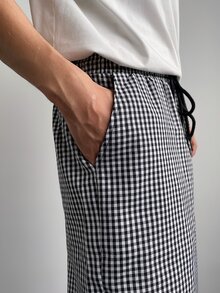 Manfinity Hypemode Celana Kasual Pria Motif Kotak-kotak dengan Tali Serut di Pinggang, Celana Panjang Lurus untuk Liburan, Celana Blok Warna, Hadiah untuk Suami, Pacar, Musim Gugur - Hitam dan Putih - View 3