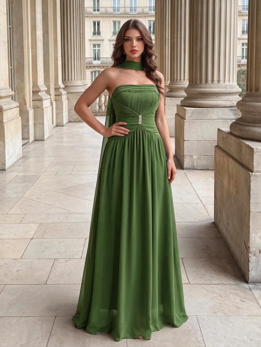 Modelyn Women's Solid Color Rhinestone Decor Strapless Elegant Formal Evening Gown (Heavy Embellishment)