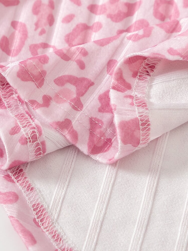 Elladie kids 女童粉色豹紋連帽兩件套，粉色滿版豹紋連帽長袖上衣，弧形下擺開衩設計，搭配豹紋長褲，適合日常上學、戶外拍照、拜訪親友、郊外出遊，春秋穿著，時尚有型 - 粉色 - 查看 8
