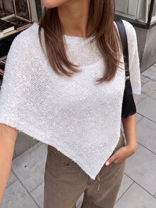 Selianne 春夏法式慵懶捲曲毛線針織披肩，露肩斗篷，不對稱下擺，海灘度假約會層次穿搭，百搭柔軟女款外搭毛衣 - 白色 - 查看 3