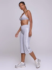 Musera Sport Grey Marl Halterneck Sports Bra With Contrast Colour Side Stripe High Fitted Flare Capri Legging Sold As Set Fall Winter Autumn Fitness Gym Pilates - Grey - View 2
