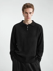 Manfinity CasualKnits 男士黑色秋季休閒基本款商務休閒辦公室純色極簡拉鍊開襟長袖羊絨針織鈕扣 Polo 領毛衣 - 黑色 - 查看 6