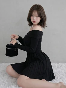 FRIFUL 女款優雅性感羅紋百褶露肩針織洋裝 外出穿搭款 黑色 秋季 - 黑色 - 查看 1
