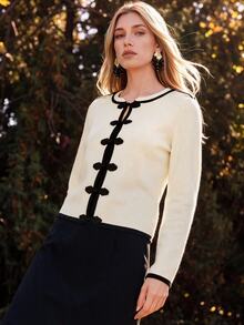 Anewsta New Chinese Style Butterfly Frog Button Contrast Trim Knit Cardigan Women Vintage Round Neck Short Shoulder Patch Long Sleeve Sweater Jacket - White - View 4