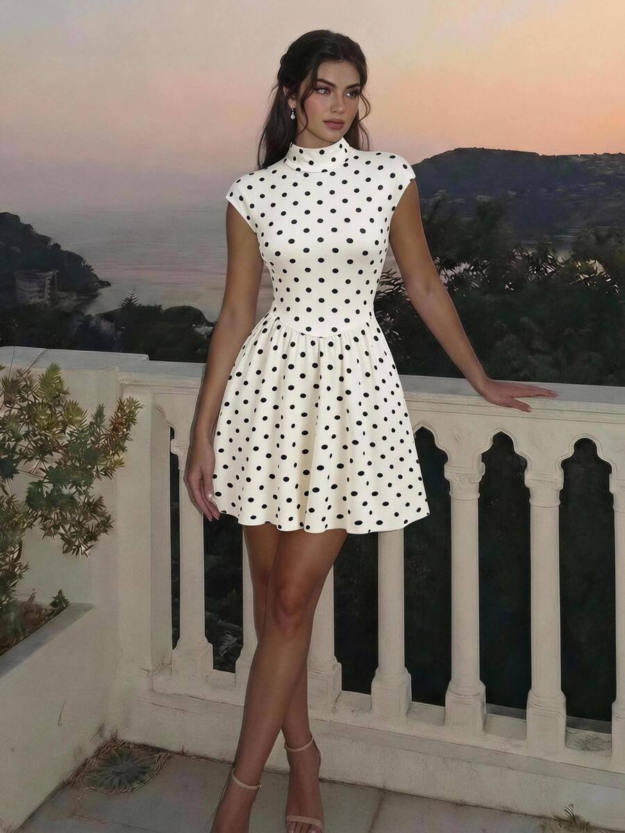SHEIN MOD فستان نسائي بنقاط بولكا بياقة عالية من الصوف المحبوك - أبيض وأسود - مشاهدة 1