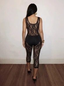Slaydiva Celana Legging Pendek Wanita Pinggang Tinggi Berenda Rajut dengan Sambungan Selangkangan, Model Bodycon, Panjang Setengah Betis, Celana Capri Ketat - Hitam - View 6