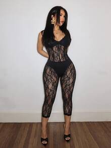 Slaydiva Celana Legging Pendek Wanita Pinggang Tinggi Berenda Rajut dengan Sambungan Selangkangan, Model Bodycon, Panjang Setengah Betis, Celana Capri Ketat - Hitam - View 7