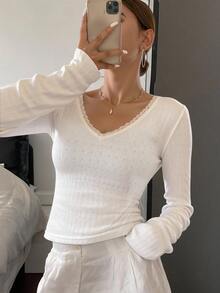 Livesso Women's Contrast Lace V-Neck Long Sleeve Fitted Fashionable T-Shirt,Fall Clothes - White - View 4
