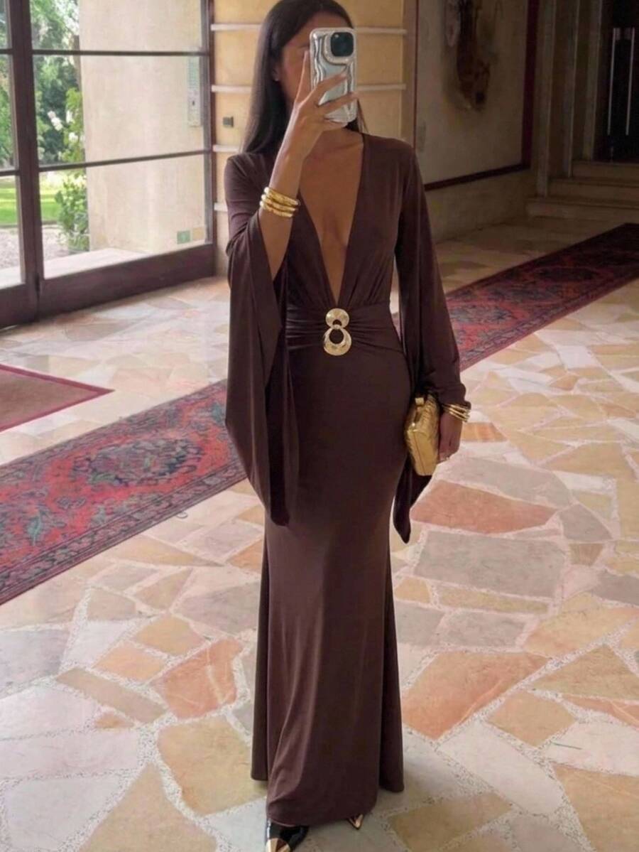 Aloruh Women's Autumn/Winter Deep V-Neck Metal Decor Bell Sleeve Dress