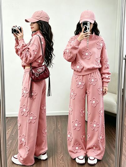 Teenage Girls' 2 Pieces Sweatshirt Set, Soft Pink Floral All-Over Print, Half-Zip Stand Collar Cropped Sweatshirt, Loose Casual Sporty Style, Sweet Floral Pattern, Versatile Outfit For Daily Wear And Outings, Autumn/Winter, Straight-Leg Sweatpants