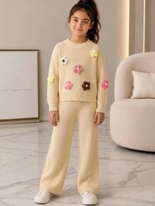 SHEIN Tween女孩2件組毛衣套裝，秋冬休閒優雅寬鬆落肩長袖3D花卉裝飾套頭毛衣搭配同款寬腿直筒褲，女童毛衣套裝，兒童毛衣套裝，時尚街頭通勤，杏色、奶油白 - 杏色 - 查看 7