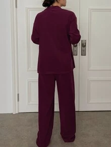 DAZY Set Pakaian Santai Rajut Minimalis Lembut Warna Merah Anggur untuk Liburan Musim Dingin - Burgundy - View 2