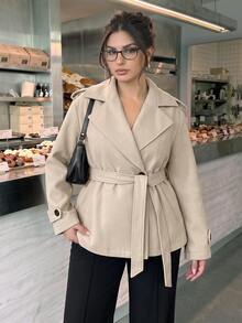 SHEIN BAE CURVE 大尺碼女款卡其色長袖腰部綁帶羊毛混紡夾克 - 杏色 - 查看 1