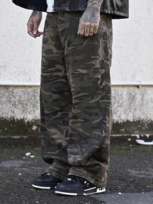 Devon Thys Men's Retro Street Camo Wide Leg Jeans - Khaki - View 6
