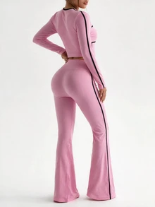 SHEIN Unity 2pcs/Set Baju Rajut Wanita Warna Pink Tanpa Jahitan Nyaman Elastis untuk Yoga, Lari, Bersepeda, Kebugaran, Aktivitas Luar Ruangan, dan Kasual, Cocok untuk Musim Semi, Musim Panas, Musim Gugur, dan Musim Dingin - Berwarna merah muda - View 2