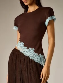 AiiRZ Chocolate Brown Crop T-Shirt With Light Blue Floral Lace Hem And Sleeve Trim Crew Neck Short Sleeve Spring Summer Top - Brown - View 4
