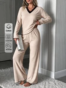 SHEIN Cottnline طقم بيجامة قطن مضلع وردي من قطعتين: تي شيرت نوم بأكمام طويلة مع دانتيل متباين + بنطلون طويل، كاجوال للاسترخاء - بيج - مشاهدة 8