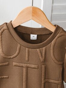 SHEIN 2pcs/Set Young Boy Casual Solid Color Jacquard Fabric Short Sleeve Patchwork Contrast Color T-Shirt And Shorts Set, Suitable For Daily Casual Outdoor Activities, Spring/Summer - Brown - View 9