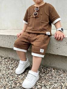 SHEIN 2pcs/Set Young Boy Casual Solid Color Jacquard Fabric Short Sleeve Patchwork Contrast Color T-Shirt And Shorts Set, Suitable For Daily Casual Outdoor Activities, Spring/Summer - Brown - View 2