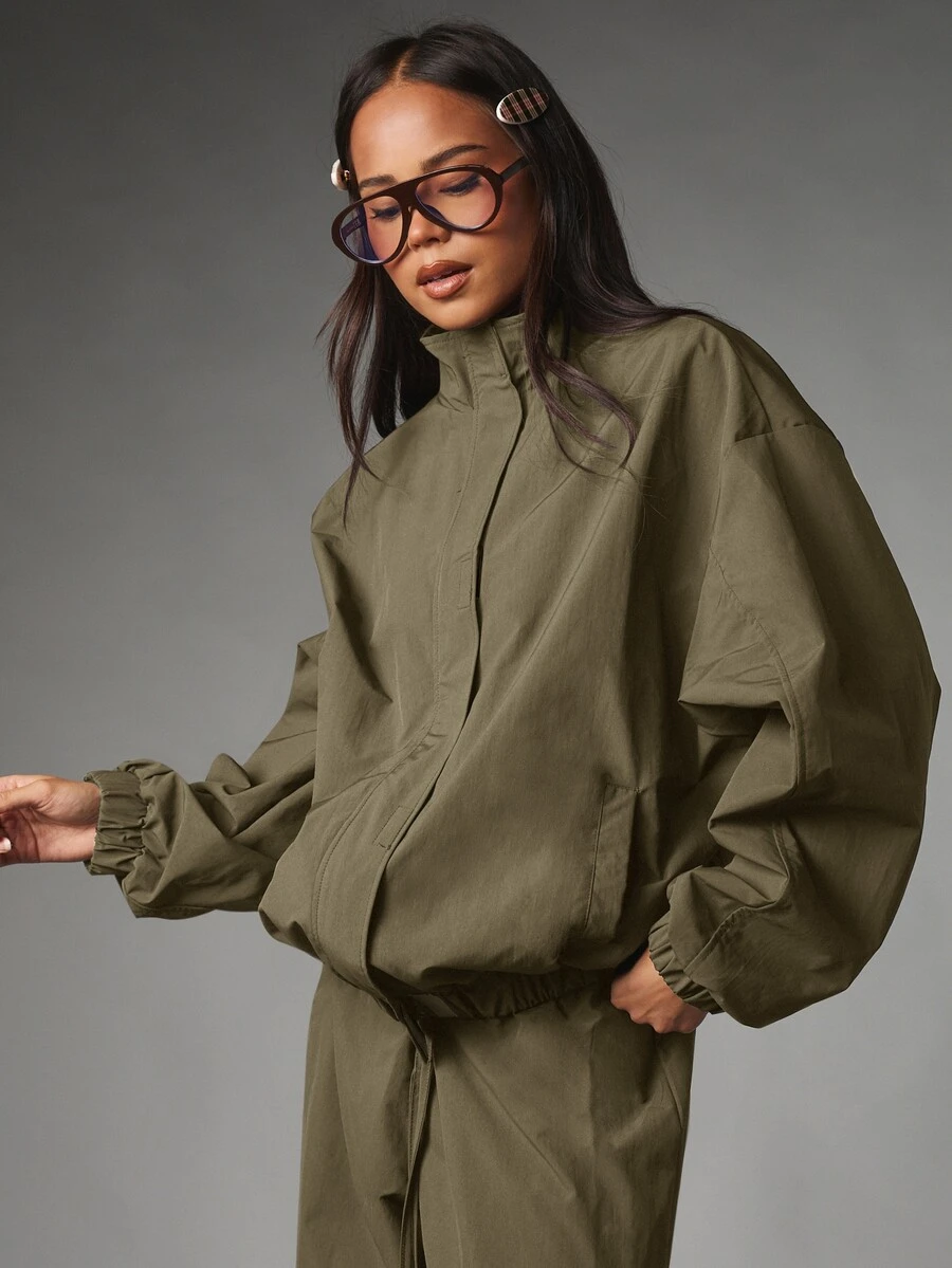 MISSGUIDED Oversized Zip-Up Bomber Jacket With Mock Neck Elasticated Hem And Ruched Cuffs In Woven Fabric - Army Green - View 1