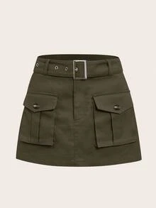 軍綠色