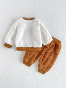 SHEIN Playful Pals 2件組嬰幼兒女童衛衣褲套裝，可愛白色與棕色泰迪熊貼布設計，毛茸茸長袖圓領加厚戶外款，適合秋季、萬聖節、冬季穿著的絨毛服飾 - 棕色 - 查看 2