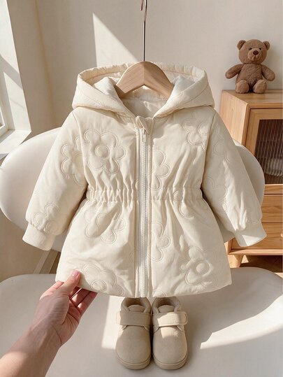 SHEIN 1 pieza Chaqueta acolchada para niña pequeña, abrigo de invierno, blanco cremoso dulce, patrón floral acolchado, cintura elástica, manga larga, con capucha, grueso, para exteriores, invierno, vacaciones