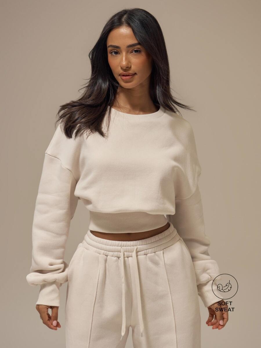 MUSERA ESSENTIALS Sweatshirt Crop Off White dengan Pinggang Bergaris Lebar dan Bahu Longgar, Pakaian Santai Dasar, Kebutuhan Sehari-hari untuk Musim Gugur - Krim - View 1