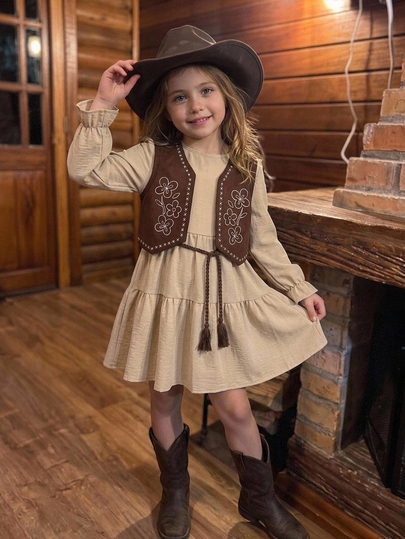 SHEIN KIds 2 Pcs/Set Young Girl Woven Solid Color Printed Vest & Round Neck Casual Dress 2 Pieces Set