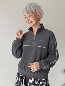 FRIFUL Middle-Aged Women Autumn Color-Block Striped Metal Zipper Stand Collar Sweatshirt - Grey - View 3