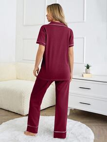 SHEIN Cottnline طقم بيجامة كلاسيكي بأزرار أمامية – ملابس علوية ناعم بأكمام طويلة & بنطال مريح بساق مستقيمة ملابس منزلية - عنابي اللون - مشاهدة 2