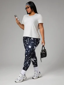Rhythm Era 3pcs/Set Women's Casual Sports Printed T-Shirt, Tank Top & Leggings - Black and White - View 3