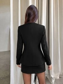 Aloruh Oatmeal Color Suit Set With V-Neck, Metal Decoration, Wide Shoulders, Slimming, Professional, Minimalist, Office Commute Outfit - Black - View 2