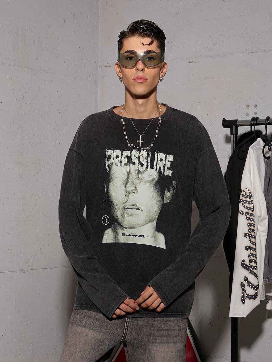 Salvatore Castaldo Salvatore Castaldo Vintage Poster Font Men's Washed Distressed Crew Neck Long Sleeve T-Shirt - Black - View 1