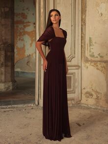 Aureia Gaun Malam Formal A-Line Elegan dan Glamor Berwarna Burgundy dengan Jaring dan Benang Perak ala Korea, Leher Persegi, Lengan Pendek, Pinggang Berkerut, dan Rumbai. - Burgundy - View 8