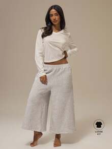 MUSERA ESSENTIALS Solid White V Neckline Ribbed Band Trim Long Sleeve Regular Fit Tee Top Basics Loungewear Casual Everyday Essentials - White - View 1