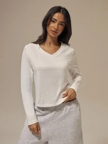 MUSERA ESSENTIALS Solid White V Neckline Ribbed Band Trim Long Sleeve Regular Fit Tee Top Basics Loungewear Casual Everyday Essentials - White - View 2