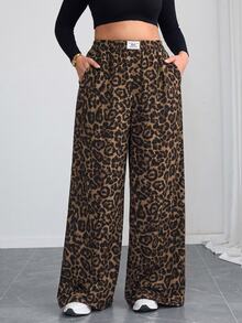 SHEIN Tall CURVE Plus Size Women Leopard Print Letter Applique Pocket Wide Leg Casual Pants - Multicolor - View 6