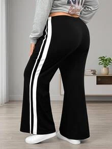 SHEIN CURVE+ Celana Panjang Wanita Ukuran Besar Warna Hitam dengan Rajutan Bergaris, Model Flare Leg Slim Fit, Musim Gugur/Musim Dingin - Hitam - View 2