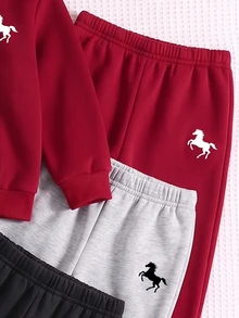 SHEIN 3 Potongan Acak Celana Olahraga, Set Hoodie & Celana Olahraga Anak Laki-laki Minimalis Klasik dengan Logo Grafis, Cocok untuk Aktivitas Luar Ruangan Musim Gugur/Musim Dingin - Hitam - View 4