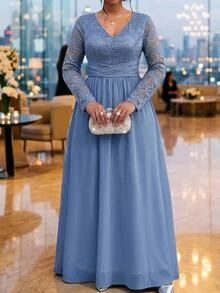 Fleurora Plus Size Women's Blue Lace Patchwork Deep V-Neck Long Sleeve Evening Dress - Blue - View 5