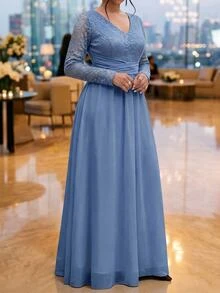 Fleurora Plus Size Women's Blue Lace Patchwork Deep V-Neck Long Sleeve Evening Dress - Blue - View 4