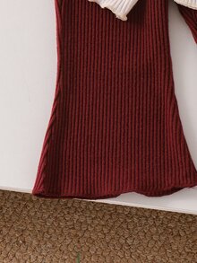 SHEIN Playful Pals 嬰兒/幼兒（女孩）春夏秋冬家庭套裝 可愛 T-shirt 套裝 不對稱高領針織 米色酒紅長袖上衣 喇叭褲 - 紅色 - 查看 4