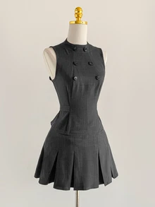 Elamini Women's Sleeveless Button Design Waist-Cinching Top And Pleated Skirt Suit Set - Dark Grey - View 3