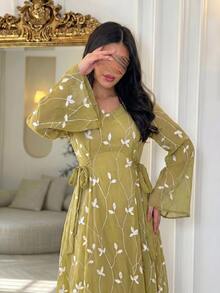 Yasveil 女士春夏绿色编织刺绣长袖系腰A字优雅浪漫阿拉伯连衣裙 - 綠色 - 查看 7